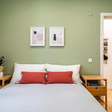 Whome Chic 2-bed Near Santos & Alcantara Perfect For Families & Couples * Lisbona