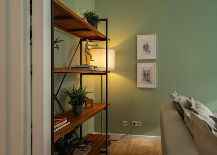 公寓 Whome Chic 2-bed Near Santos & Alcantara Perfect For Families & Couples Lisboa